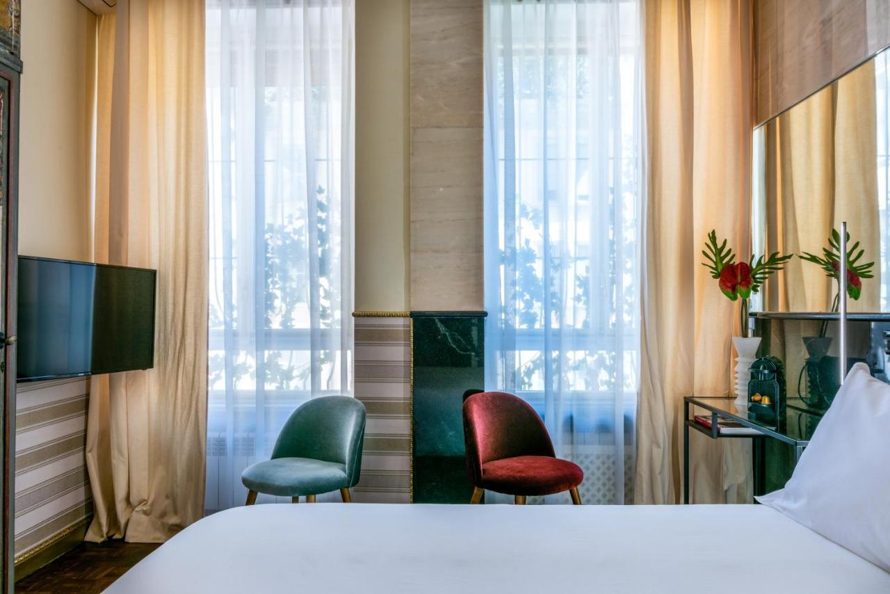 Riviere Private Rooms Alla Scala Milaan Buitenkant foto