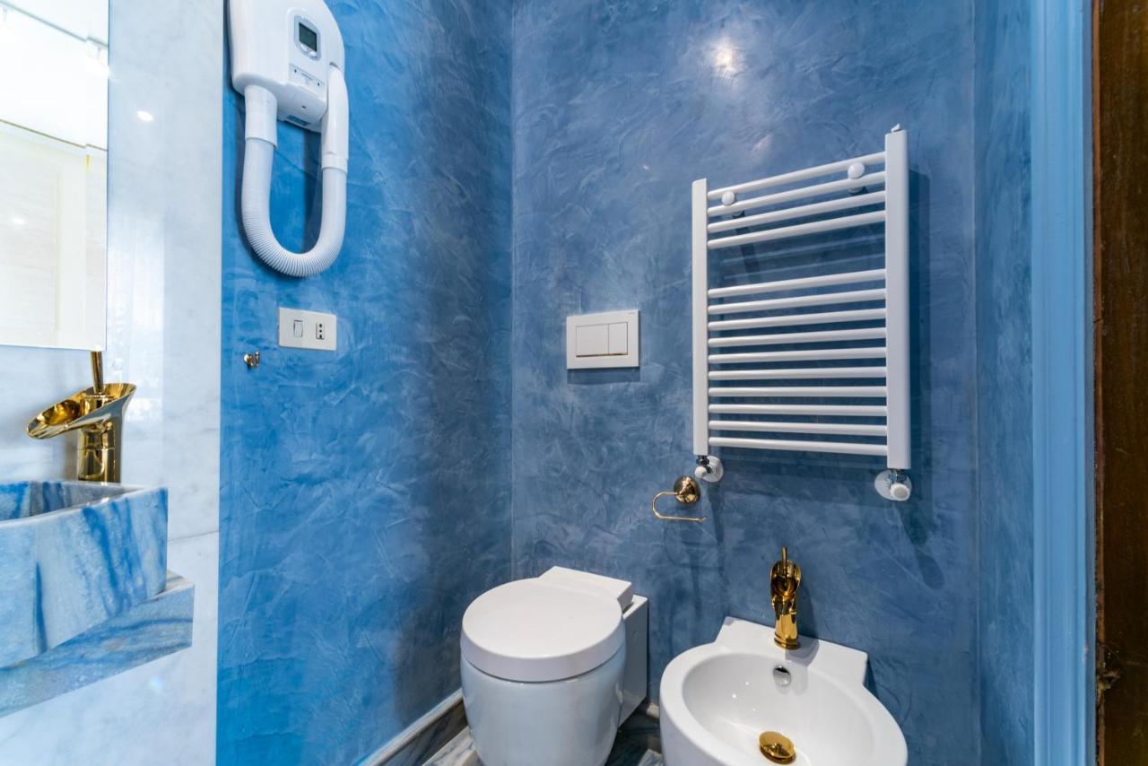 Riviere Private Rooms Alla Scala Milaan Buitenkant foto