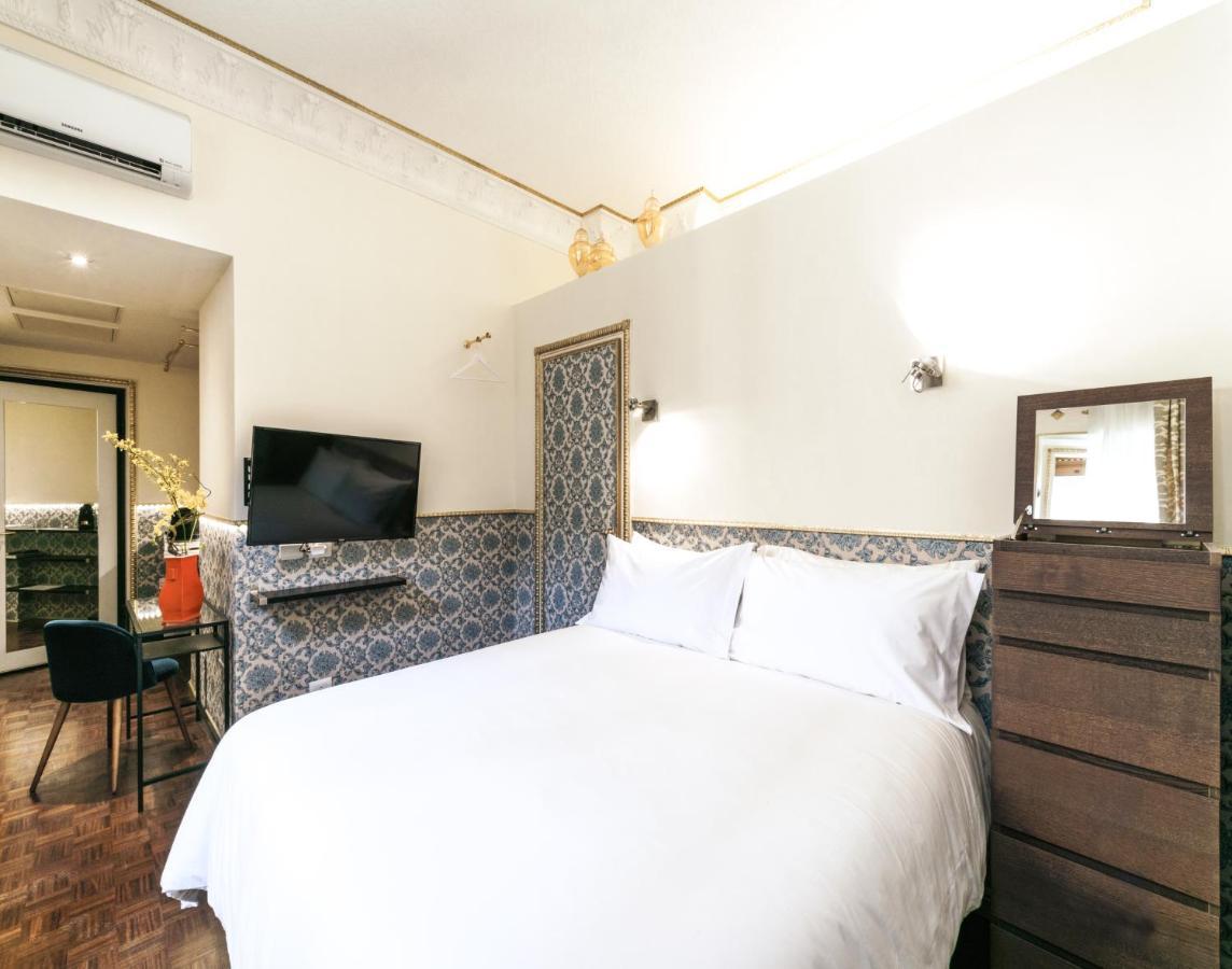 Riviere Private Rooms Alla Scala Milaan Buitenkant foto