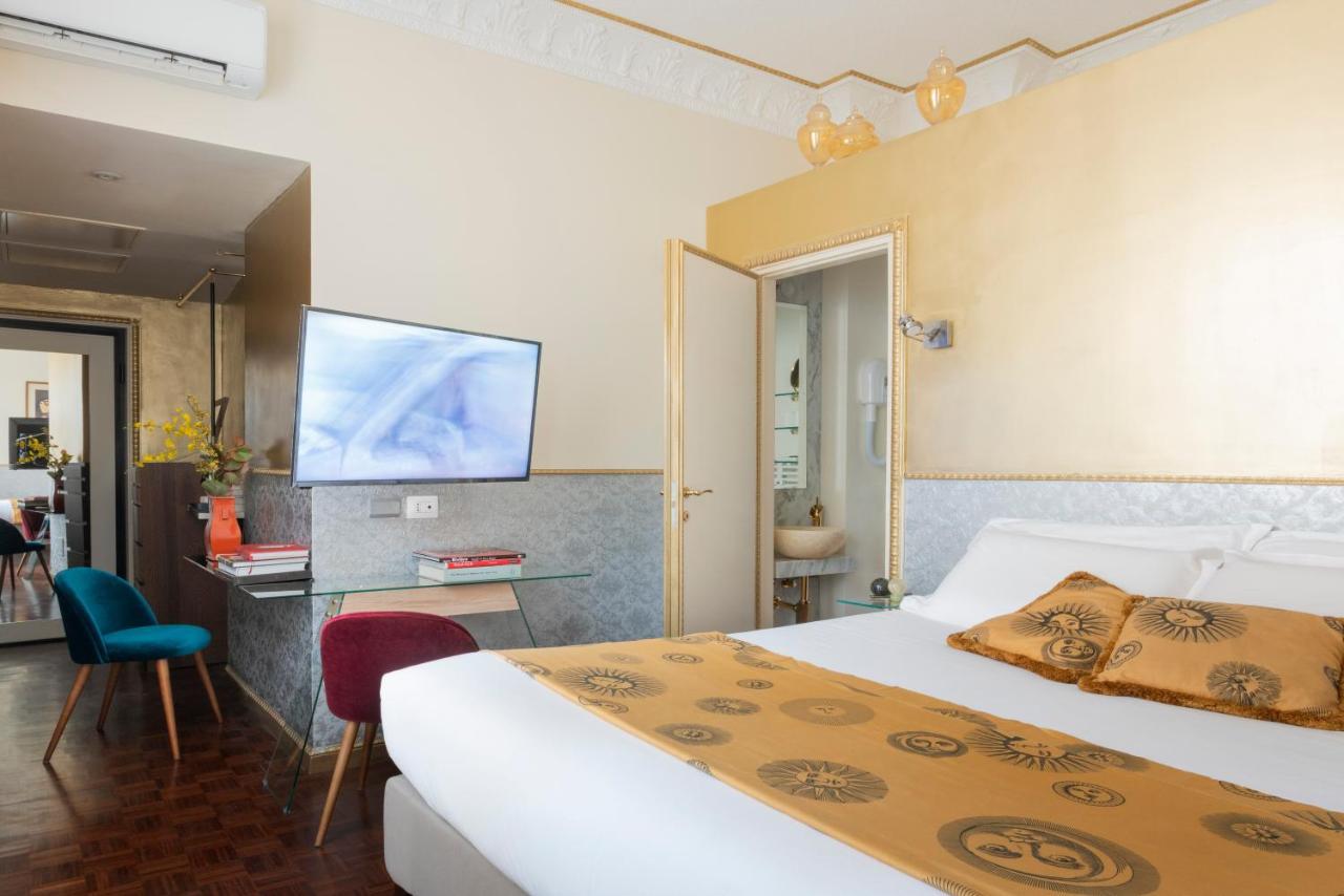 Riviere Private Rooms Alla Scala Milaan Buitenkant foto
